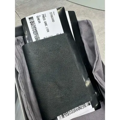 Leather Travel Wallet Black Business Style