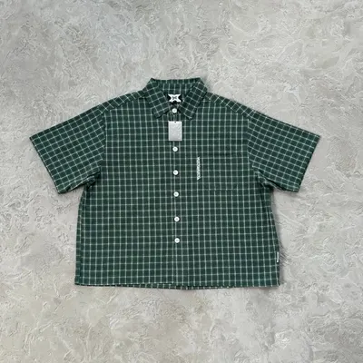 Unisex Plaid Green Short Sleeve Shirt